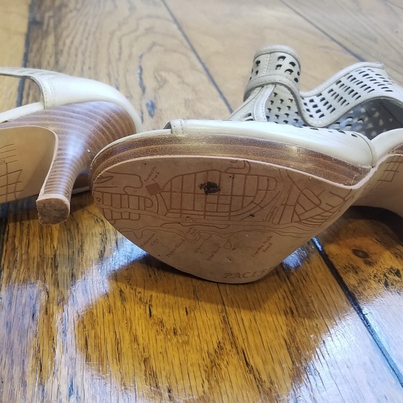 Stilettos - Picture 4 of 4